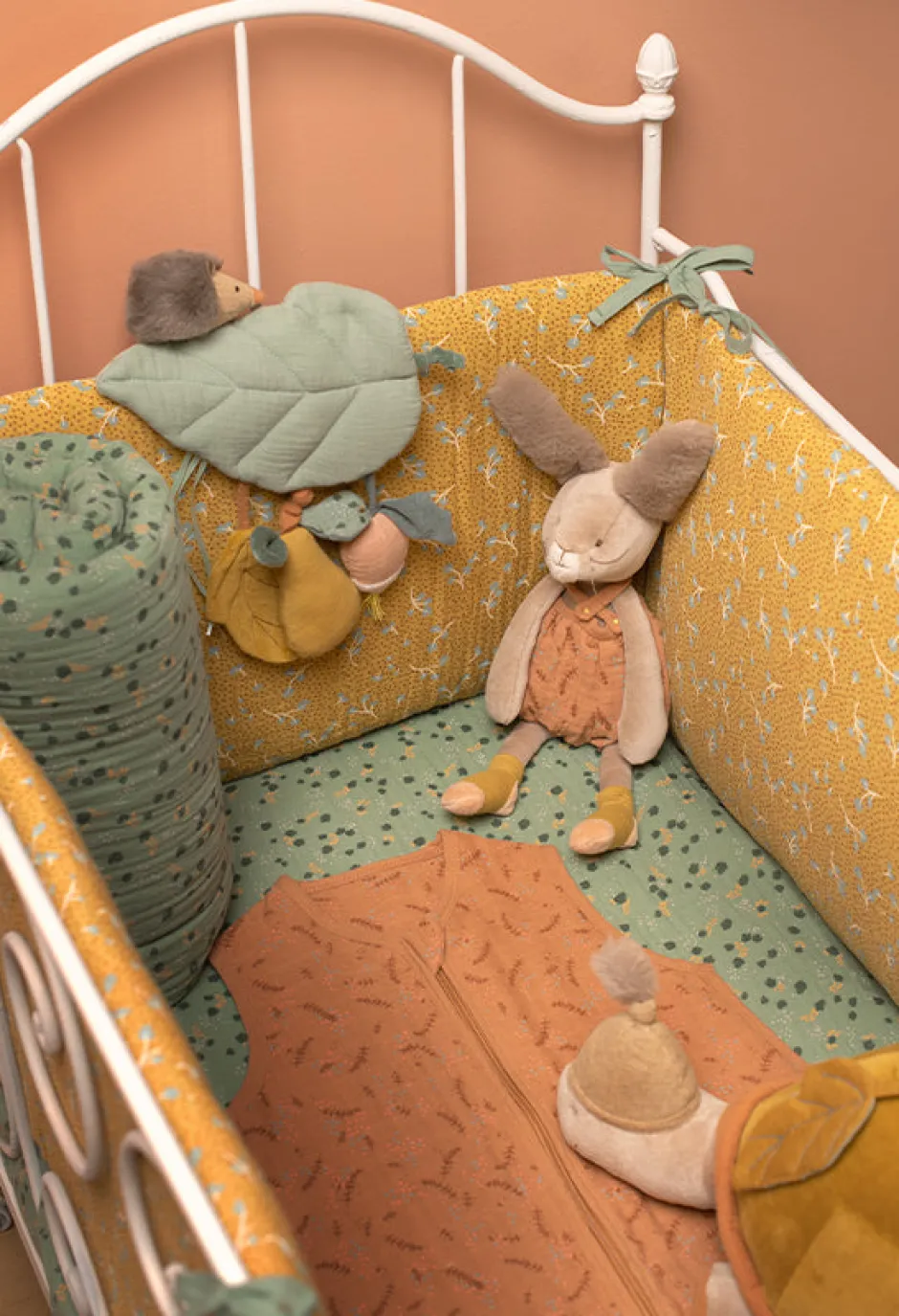 Cottontails Baby Musical & Activity|Musical & Activity*Moulin Roty Activity Leaf with Hedgehog