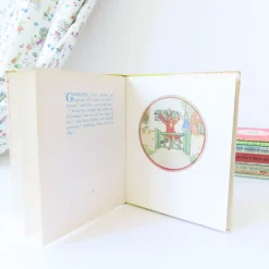 Cottontails Baby Vintage|Vintage Bunnies*VINTAGE book - Hare Goes Shopping (1969)