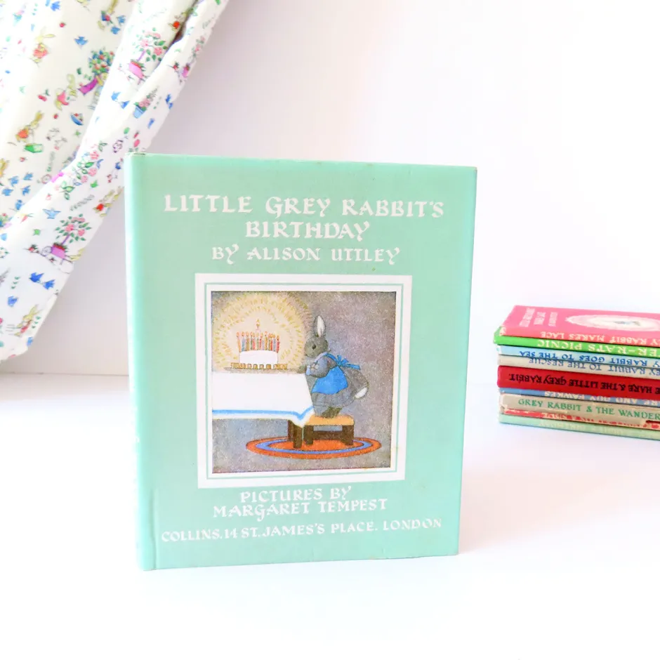 Cottontails Baby Vintage|Vintage Bunnies*VINTAGE book - Little Grey Rabbit's Birthday (1971)