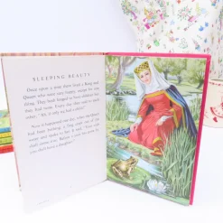 Cottontails Baby Vintage*VINTAGE Ladybird book - Sleeping Beauty (late 1970s)
