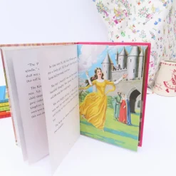 Cottontails Baby Vintage*VINTAGE Ladybird book - Sleeping Beauty (late 1970s)
