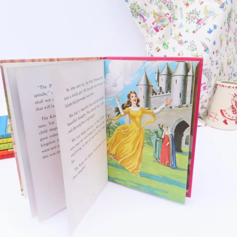 Cottontails Baby Vintage*VINTAGE Ladybird book - Sleeping Beauty (late 1970s)