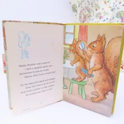 Cottontails Baby Vintage*VINTAGE Ladybird book - Bob Bushtail's Adventures (1973)