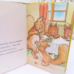 Cottontails Baby Vintage*VINTAGE Ladybird book - Bob Bushtail's Adventures (1973)