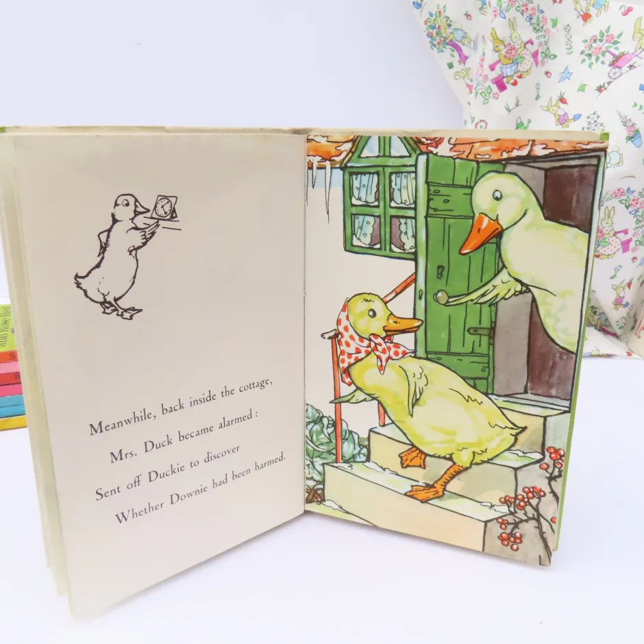 Cottontails Baby Vintage*VINTAGE Ladybird book - Downy Duckling with DJ (mid 1950s)