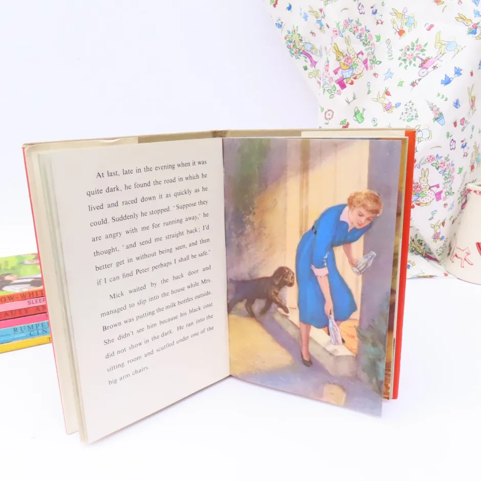 Cottontails Baby Vintage*VINTAGE Ladybird book - Mick the Disobedient Puppy with DJ (late 1950s)