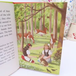 Cottontails Baby Vintage*VINTAGE Ladybird book - Snow-White and Rose-Red (early 1970s)