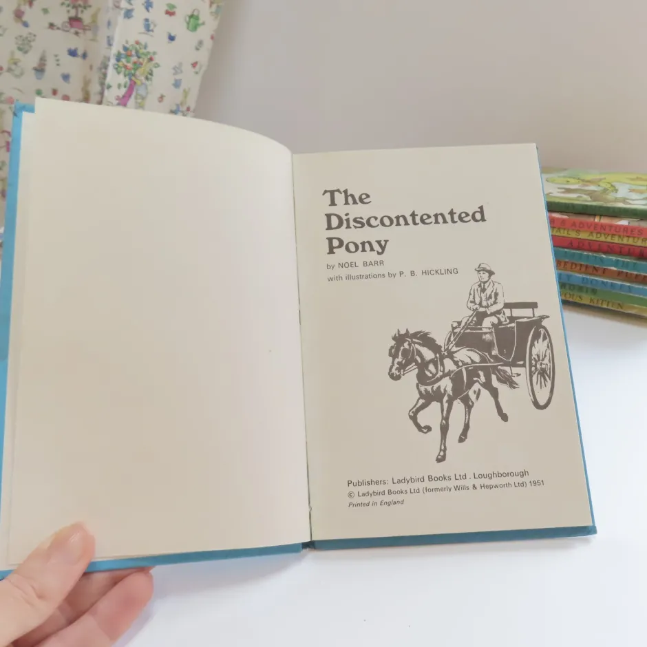 Cottontails Baby Vintage*VINTAGE Ladybird book - The Discontented Pony (late 1970s)