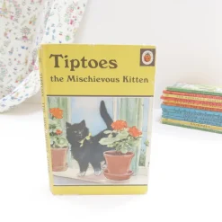 Cottontails Baby Vintage*VINTAGE Ladybird book - Tiptoes the Mischievous Kitten (c.1971)